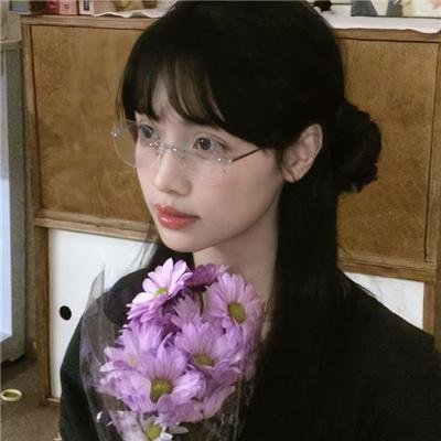身穿十二单衣的恶魔
